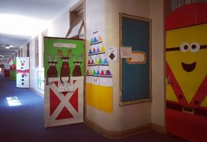 preschool-door-decor-ideas-for-christmas