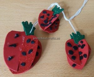 Strawberry craft ideas for kindergarten