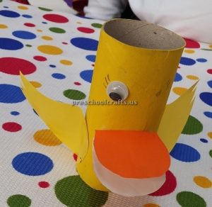 Duck craft ideas for preschool - Toilet roll paper duck craft
