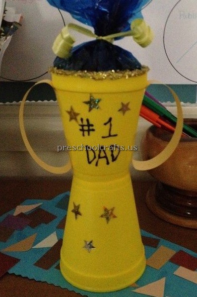 Happy Father s Day Trophy Craft Ideas For Preschool And Kindergarten Preschool Crafts