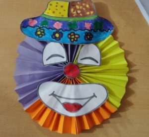 funny clown craft for preschoolers