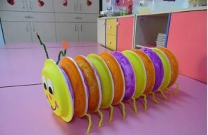paper plate caterpillar craft