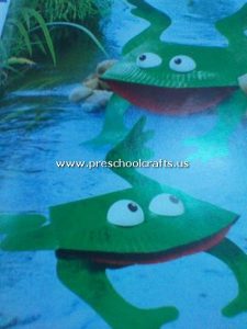 cute-frog-craft-from-paper-plate