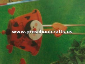 ladybug-craft-from-paper-cup