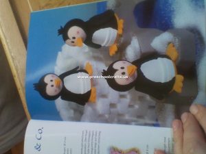 penquin-craft-from-paper-cup-for-kids