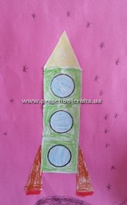preschooler-rocket-theme-craft-idea