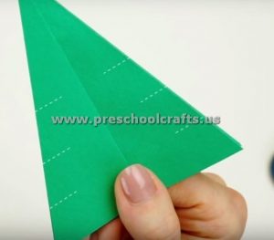 3d-paper-christmas-tree-step-15