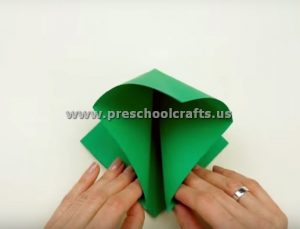 3d-paper-christmas-tree-step-7