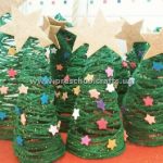 yarn christmas tree crafts for kids