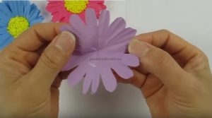 cupcake liners flower craft making for preschool