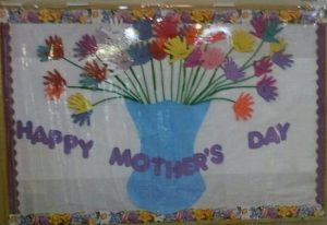 Bulletin board ideas to mothers day for kindergarten
