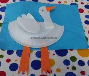 Paper plate duck craft ideas for preschool and kindergarten