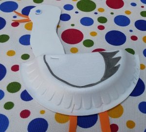 preschool craft to stork paperplate